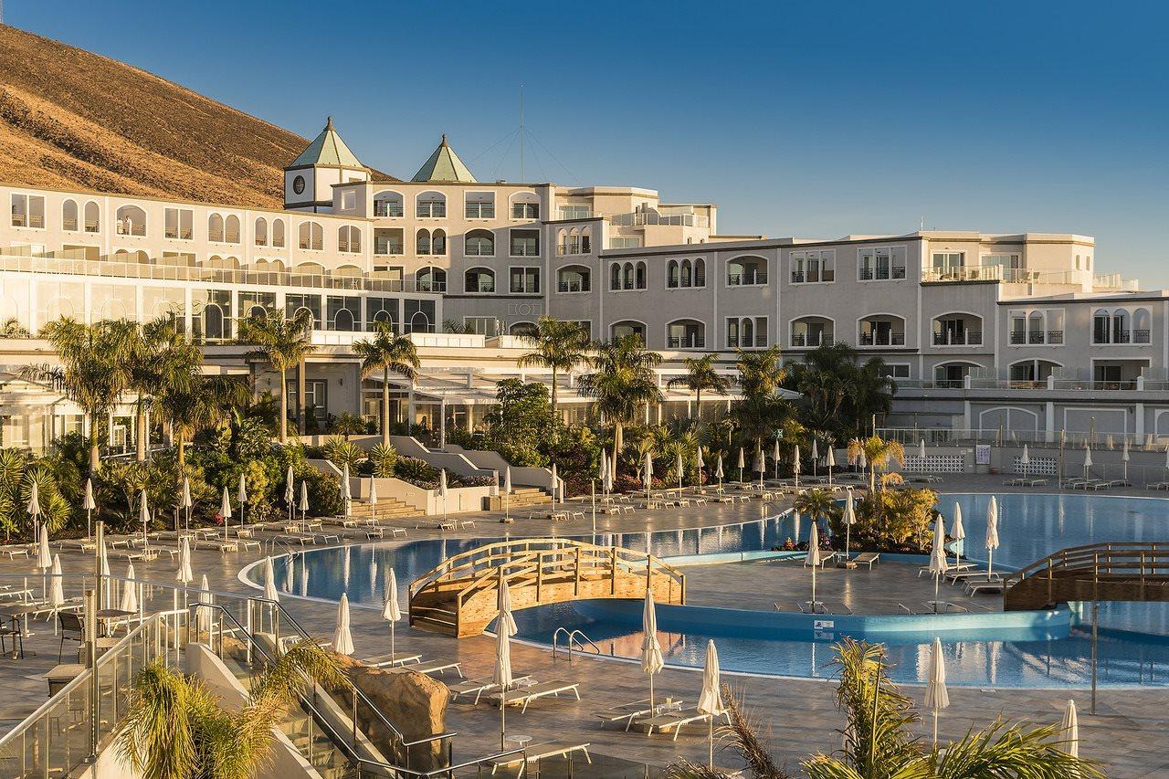 Royal Palm Resort & Spa (Adults Only) Playa De Esquinzo Exterior photo