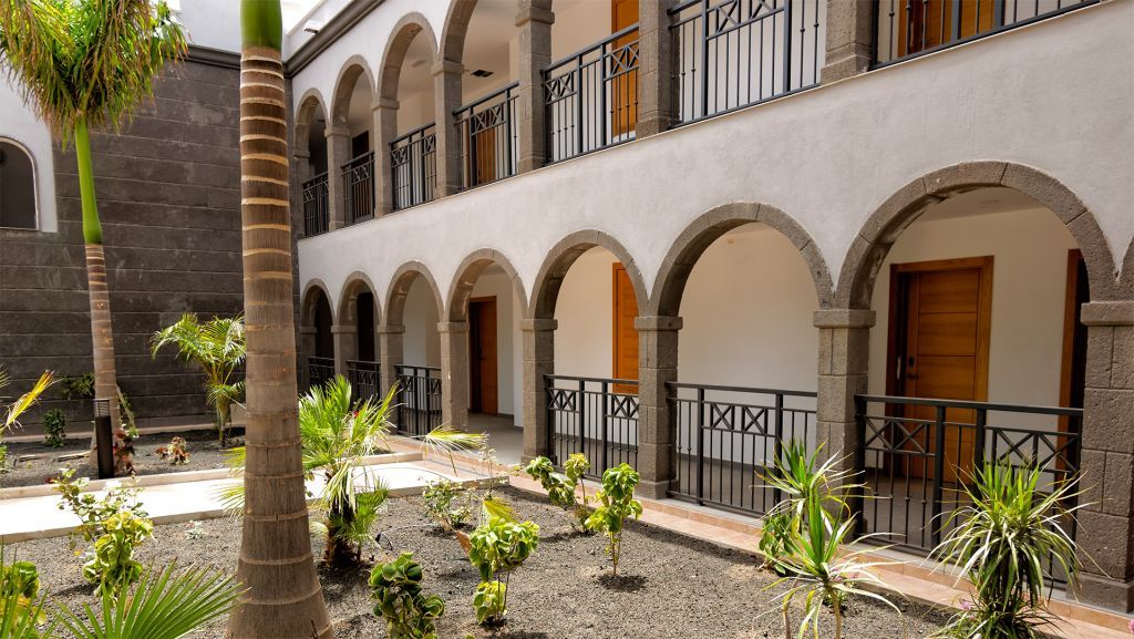 Royal Palm Resort & Spa (Adults Only) Playa De Esquinzo Exterior photo